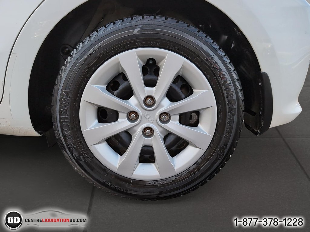 Kia Rio  2017 à Granby, Québec - 12 - w1024h768px