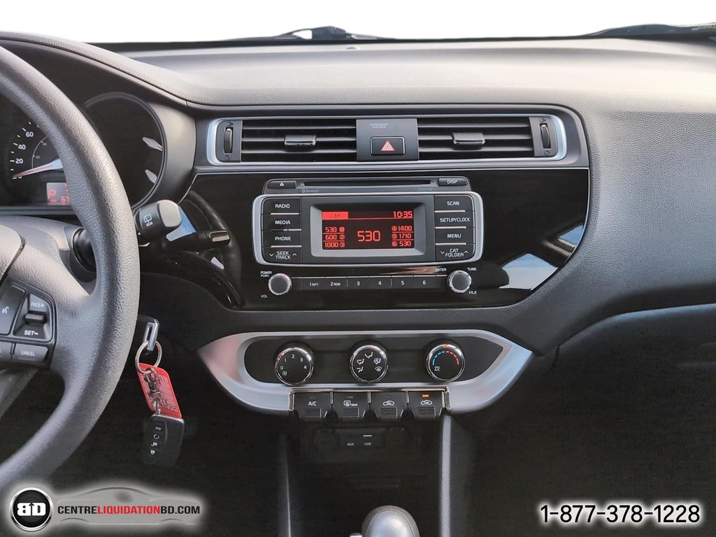 Kia Rio  2017 à Granby, Québec - 19 - w1024h768px