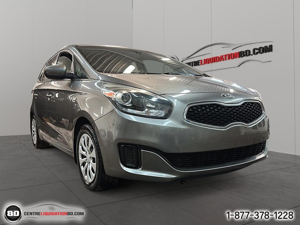 2015 Kia Rondo in Granby, Quebec - 3 - w1024h768px