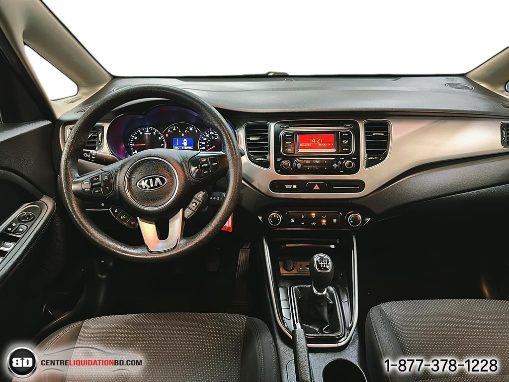 2015 Kia Rondo in Granby, Quebec - 13 - w1024h768px