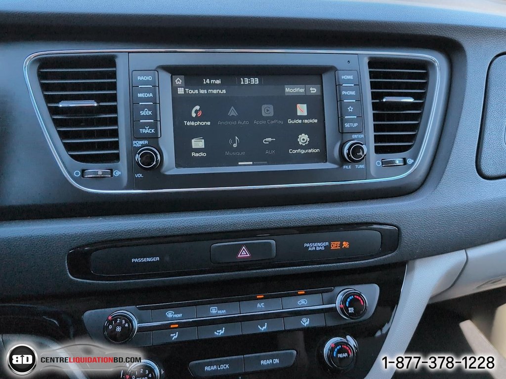 2020 Kia Sedona LX in Granby, Quebec - 17 - w1024h768px