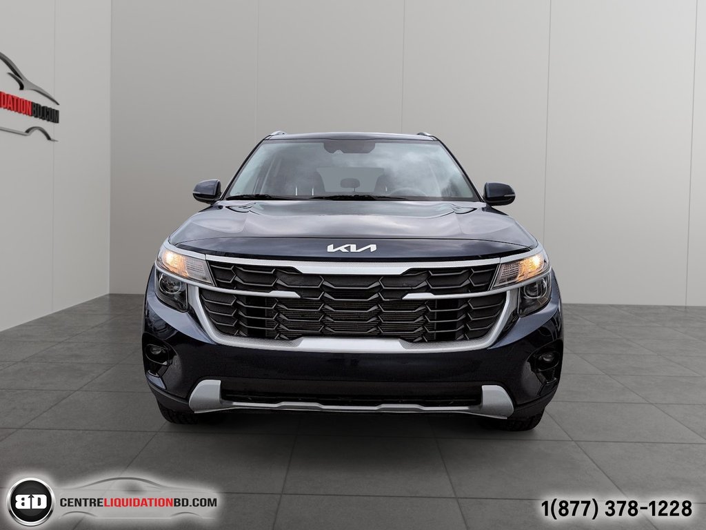 Kia Seltos LX AWD 2024 à Granby, Québec - 2 - w1024h768px