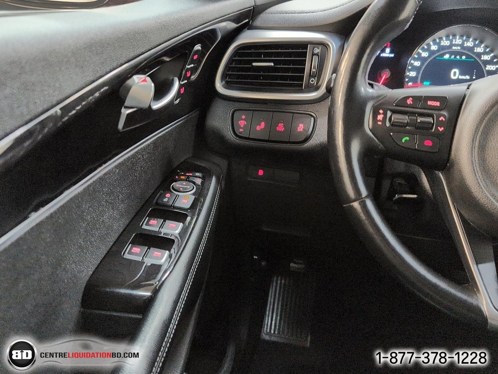 2017 Kia Sorento EX V6 3.5L AWD 7 PASSAGERS CUIR in Granby, Quebec - 16 - w1024h768px