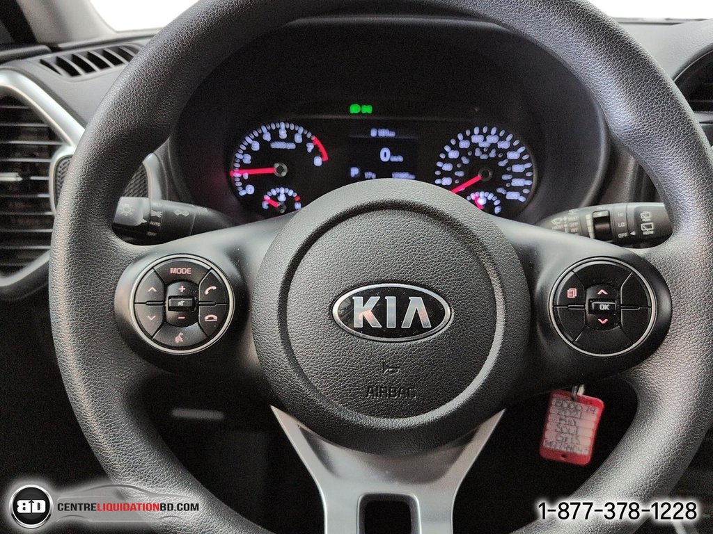 2021 Kia Soul LX in Granby, Quebec - 18 - w1024h768px