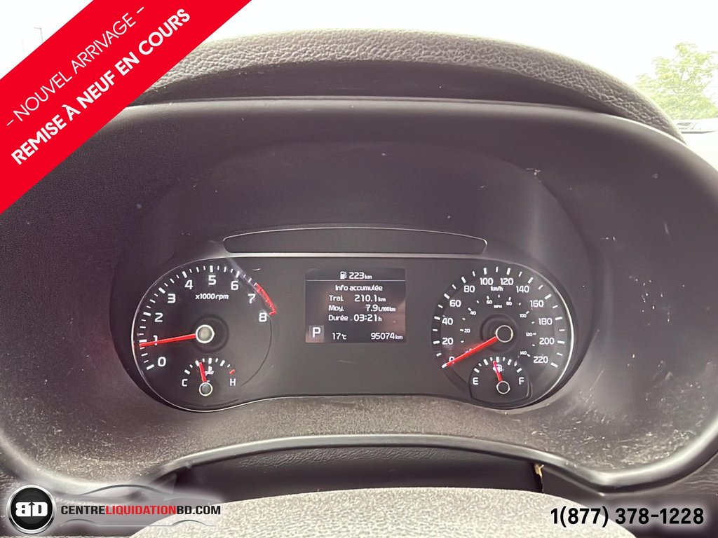 2021 Kia Soul EX in Granby, Quebec - 13 - w1024h768px