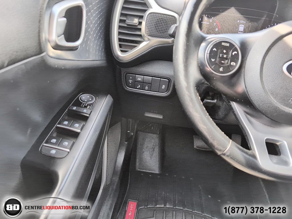 2021 Kia Soul EX in Granby, Quebec - 17 - w1024h768px