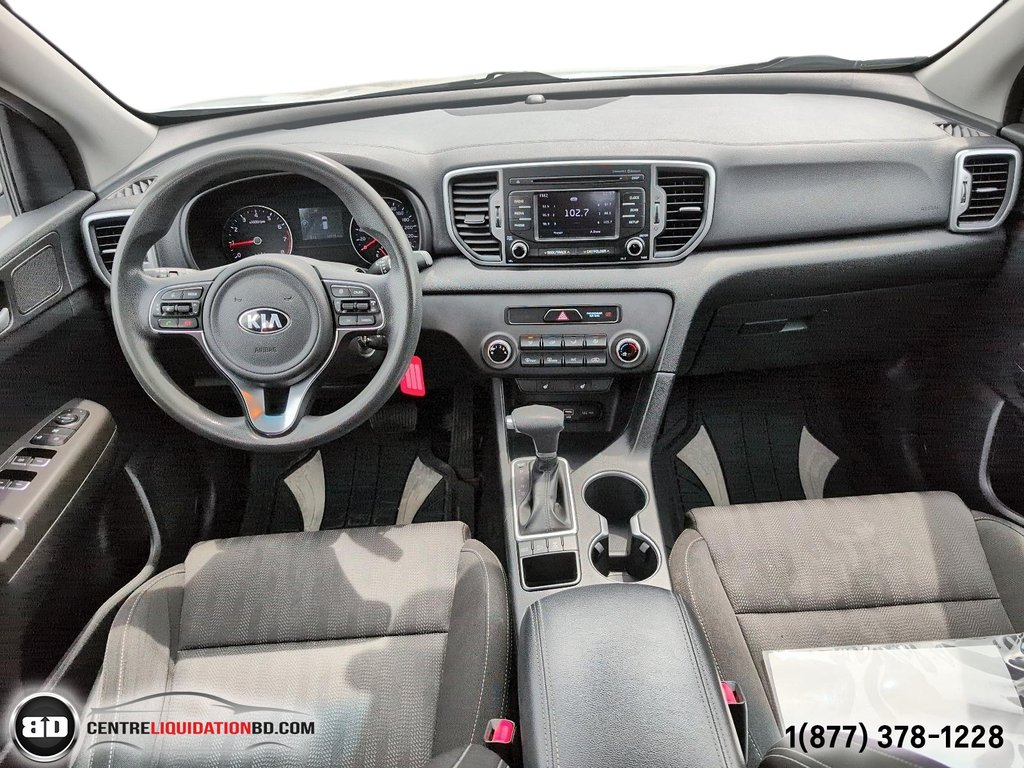 2017 Kia Sportage LX AWD 2.4L in Granby, Quebec - 16 - w1024h768px