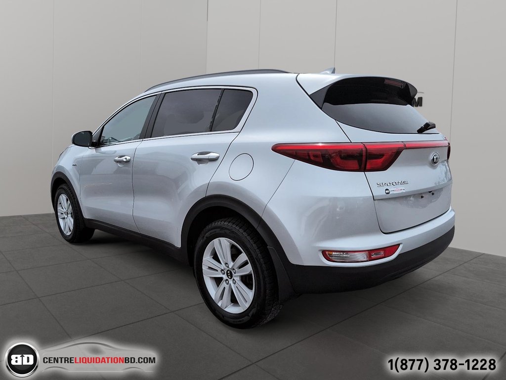 2017 Kia Sportage LX AWD 2.4L in Granby, Quebec - 8 - w1024h768px