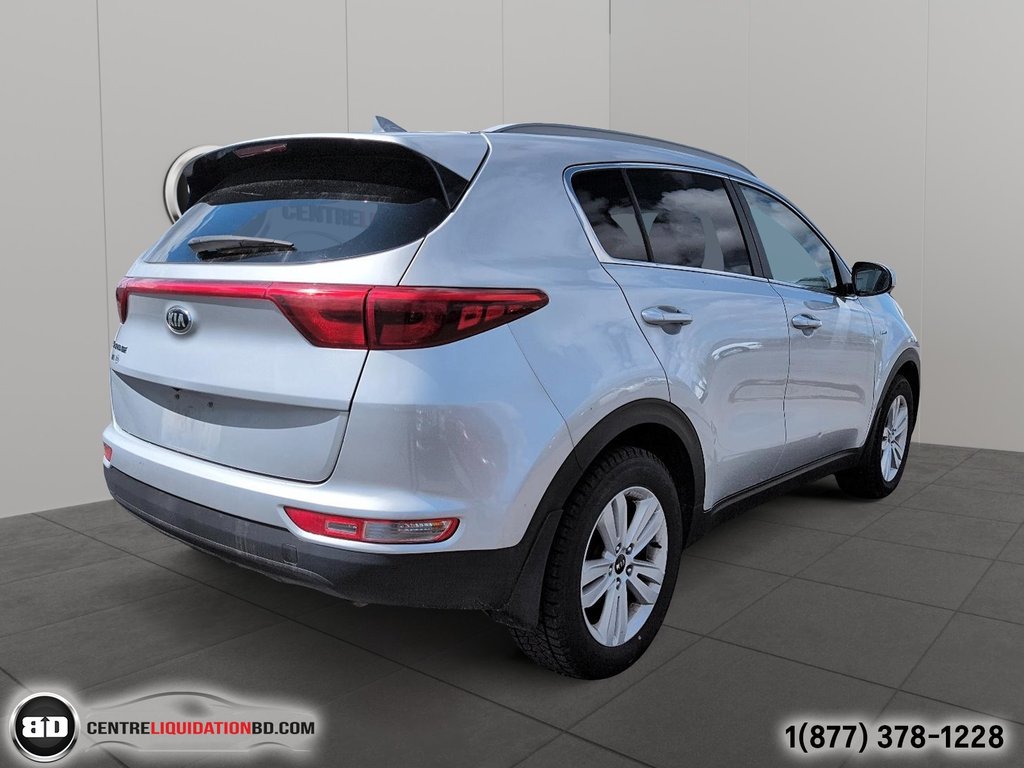 2017 Kia Sportage LX AWD 2.4L in Granby, Quebec - 4 - w1024h768px