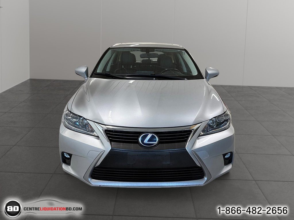 2014 Lexus CT 200h in Granby, Quebec - 2 - w1024h768px