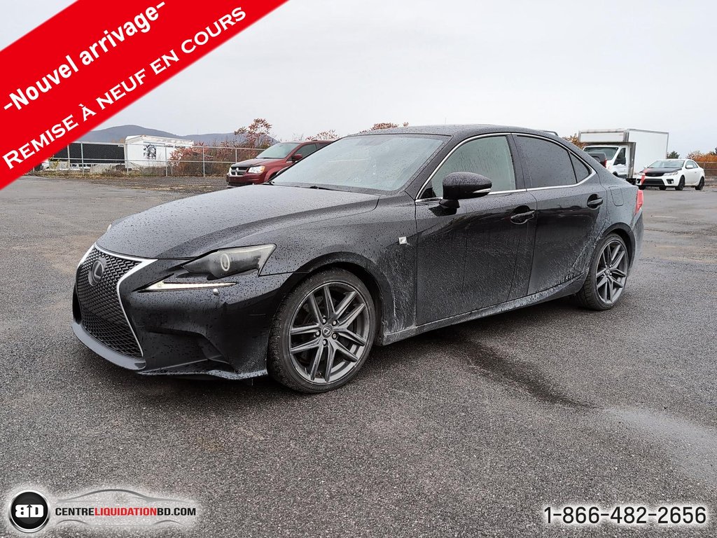 Lexus IS 350  2014 à Granby, Québec - 1 - w1024h768px