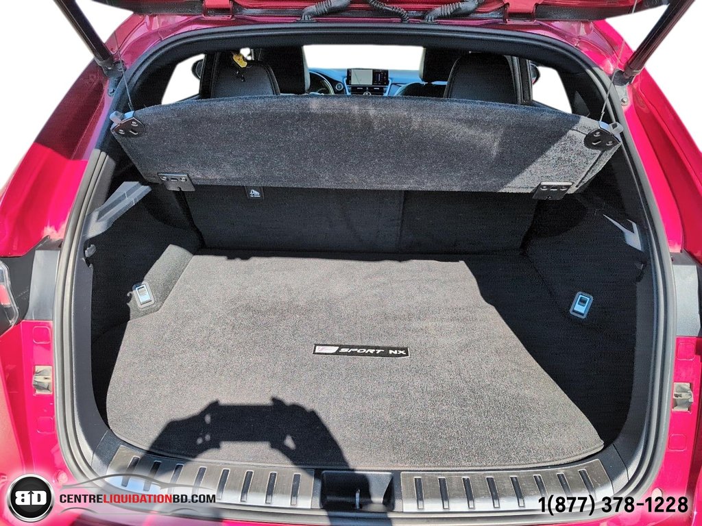 Lexus NX 300 2019 à Granby, Québec - 11 - w1024h768px