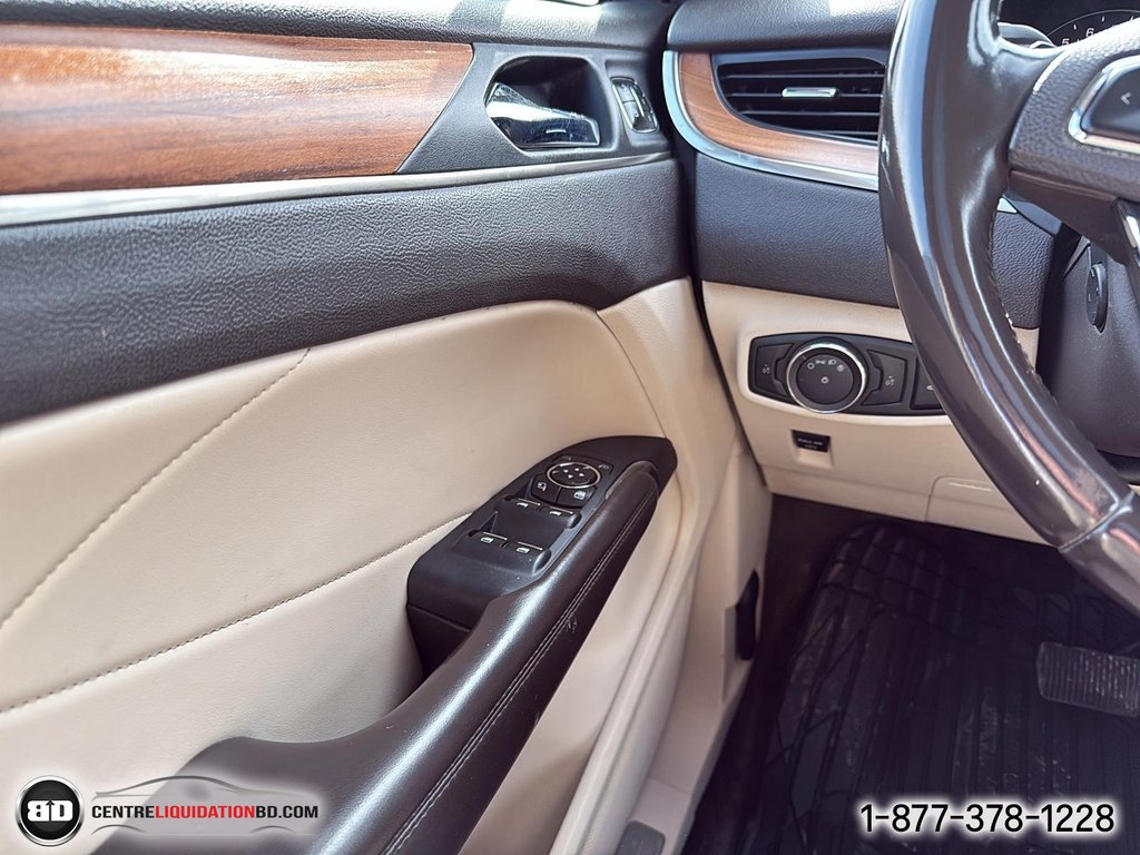 2017 Lincoln MKC Select AWD in Granby, Quebec - 18 - w1024h768px