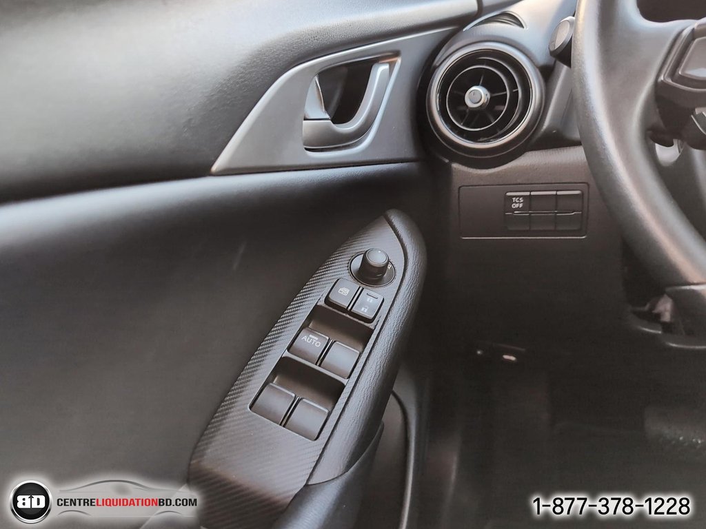2021 Mazda CX-3 GS in Granby, Quebec - 15 - w1024h768px