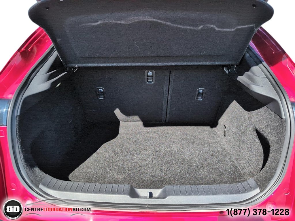 2020 Mazda CX-30 GT AWD in Granby, Quebec - 11 - w1024h768px