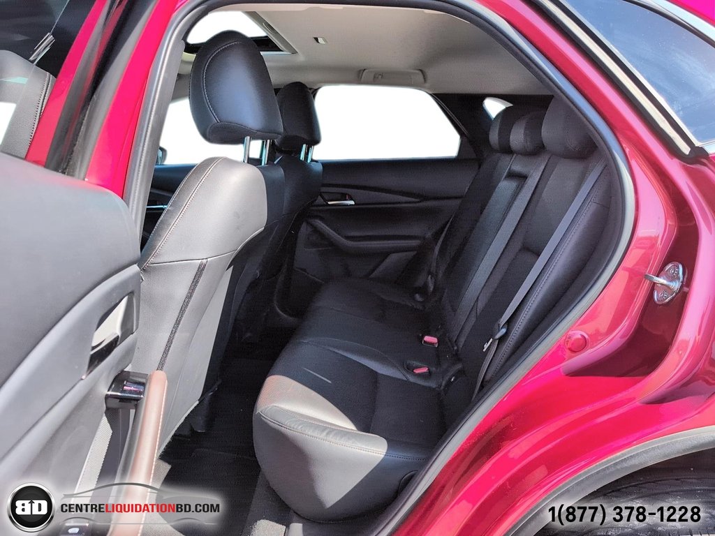 2020 Mazda CX-30 GT AWD in Granby, Quebec - 14 - w1024h768px