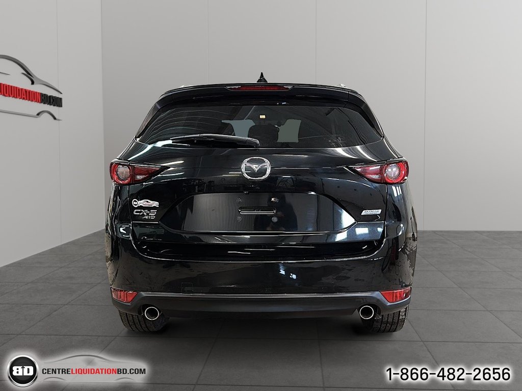 2017 Mazda CX-5 GX AWD in Granby, Quebec - 6 - w1024h768px