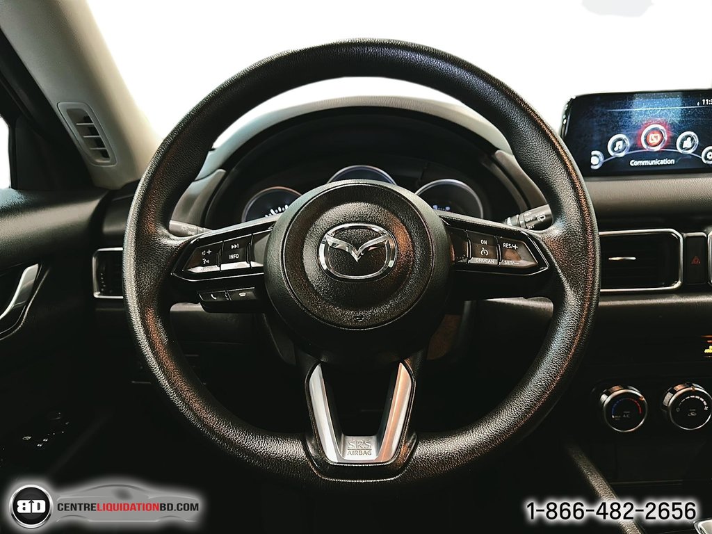 2017 Mazda CX-5 GX AWD in Granby, Quebec - 15 - w1024h768px