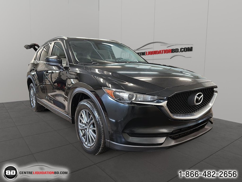 2017 Mazda CX-5 GX AWD in Granby, Quebec - 3 - w1024h768px