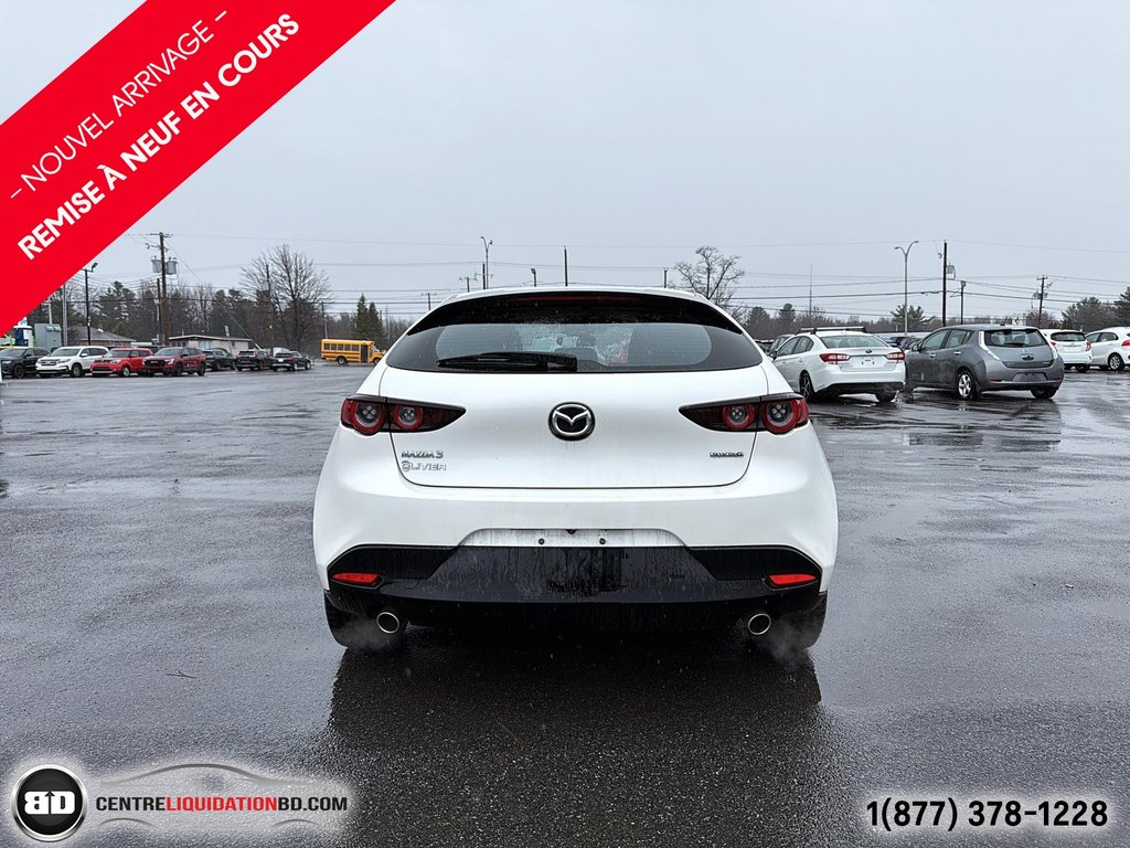 2019 Mazda 3 Sport GS HATCHBACK in Granby, Quebec - 9 - w1024h768px