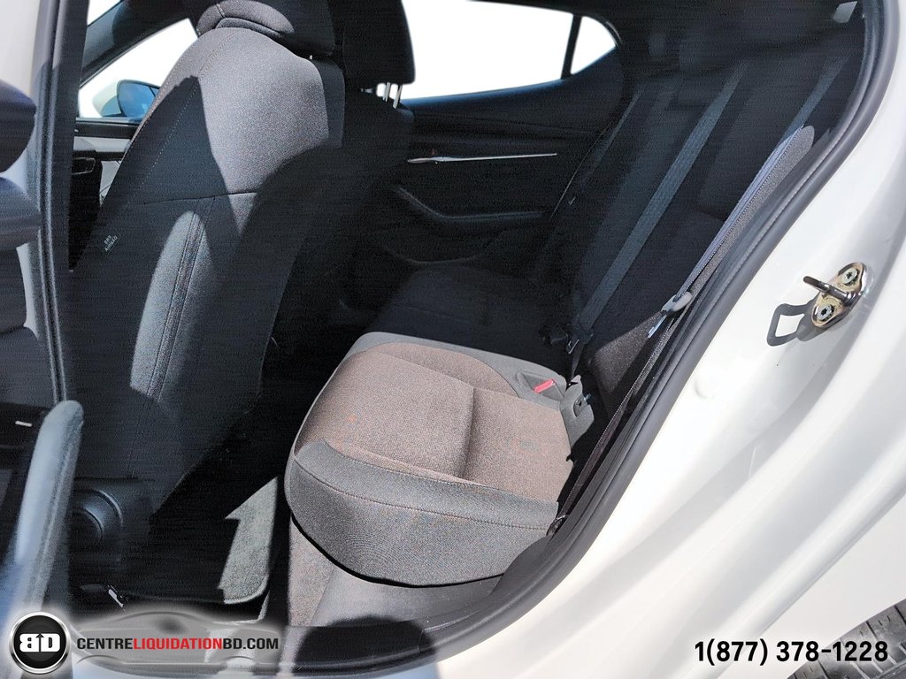 Mazda 3 Sport GS HATCHBACK 2019 à Granby, Québec - 14 - w1024h768px
