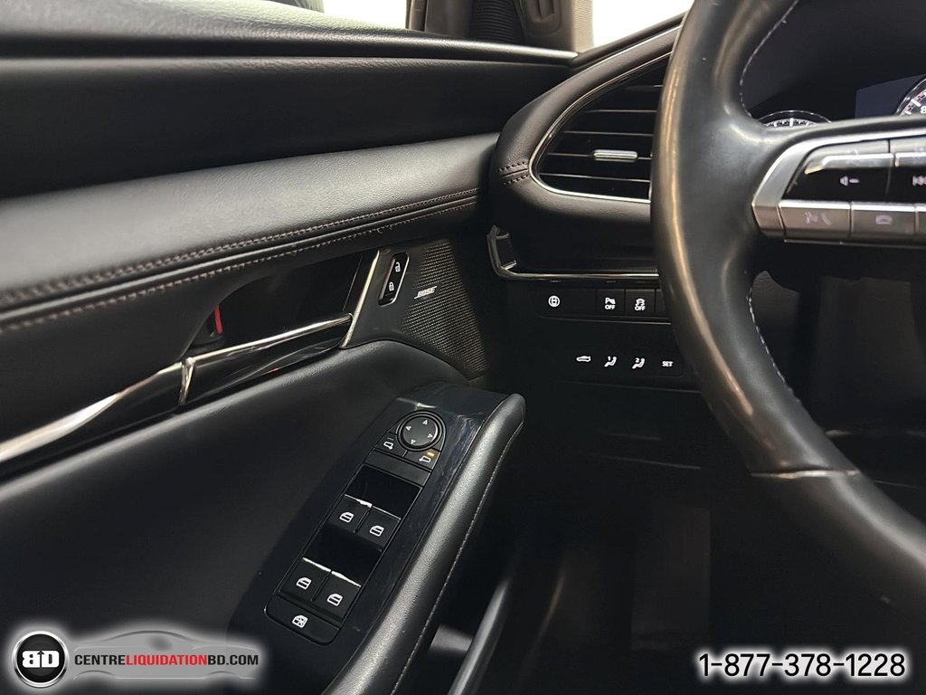 2019 Mazda 3 GT in Granby, Quebec - 18 - w1024h768px