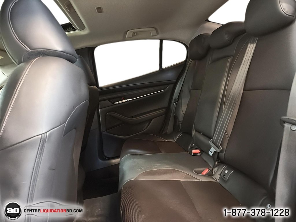 2019 Mazda 3 GT in Granby, Quebec - 16 - w1024h768px