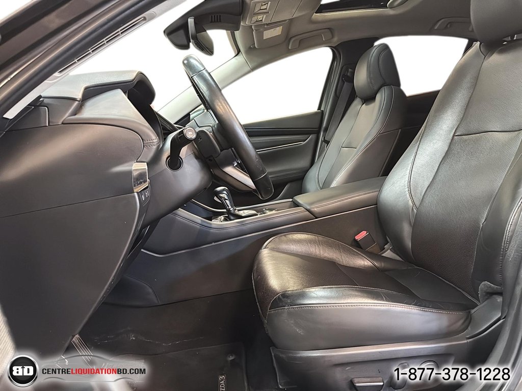 2019 Mazda 3 GT in Granby, Quebec - 14 - w1024h768px