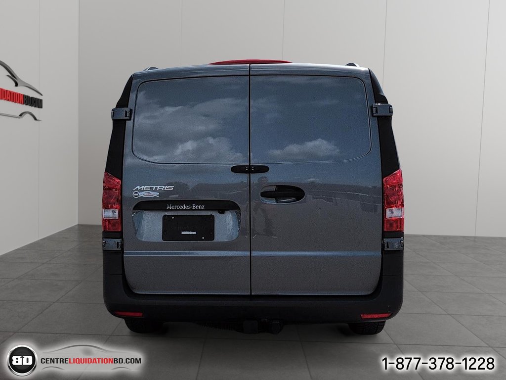 Mercedes-Benz Metris Cargo Van  2021 à Granby, Québec - 6 - w1024h768px