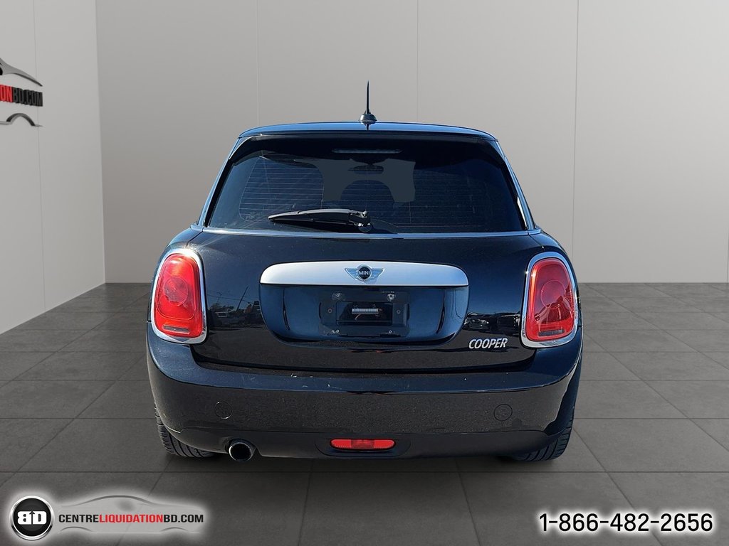 2015  Cooper Hardtop 5 Door 4 PORTES TOIT PANORAMIQUE in Granby, Quebec - 6 - w1024h768px