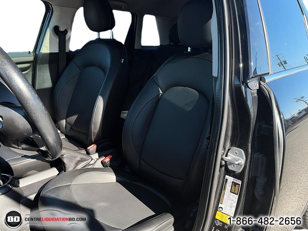 2015  Cooper Hardtop 5 Door 4 PORTES TOIT PANORAMIQUE in Granby, Quebec - 12 - w1024h768px