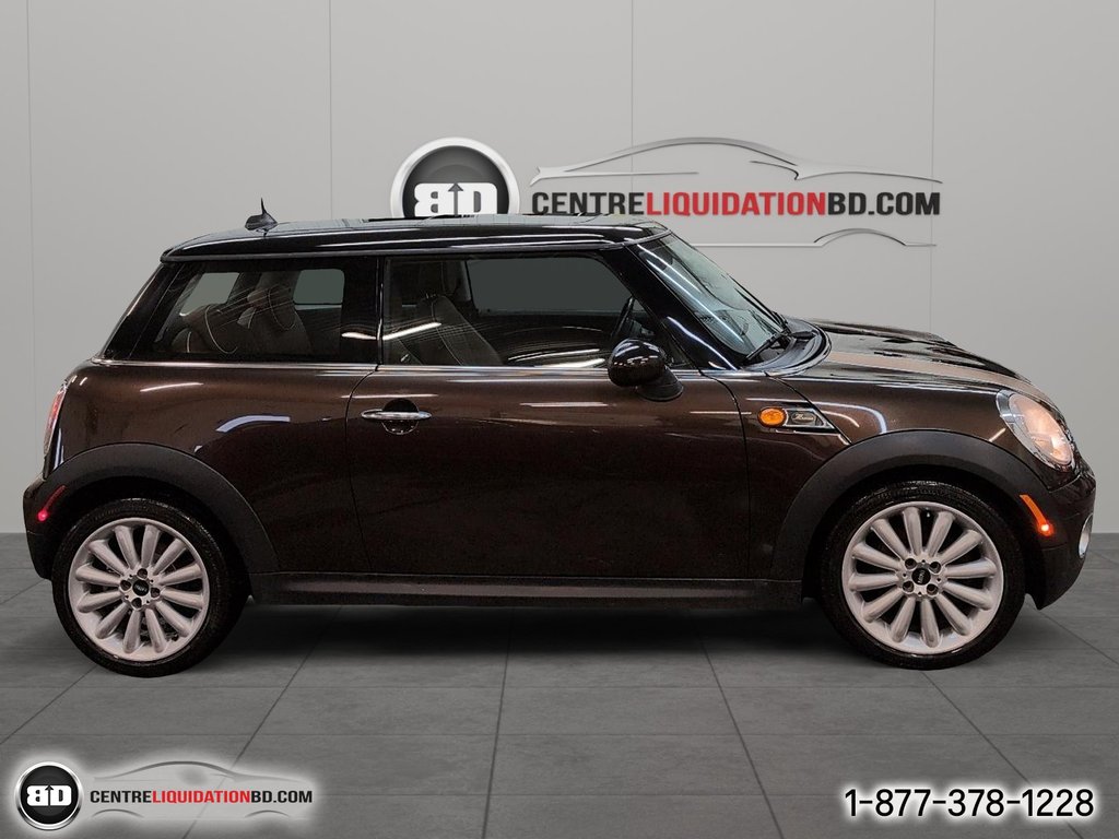 2010 MINI Cooper Hardtop ÉDITION MAYFAIR MANUELLE in Granby, Quebec - 4 - w1024h768px
