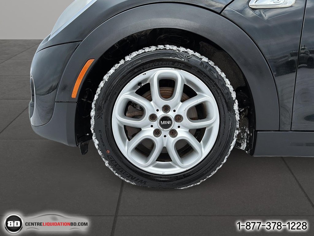 MINI Cooper Hardtop S 4 CYL 2.0L SUPERCHARGE 2014 à Granby, Québec - 12 - w1024h768px