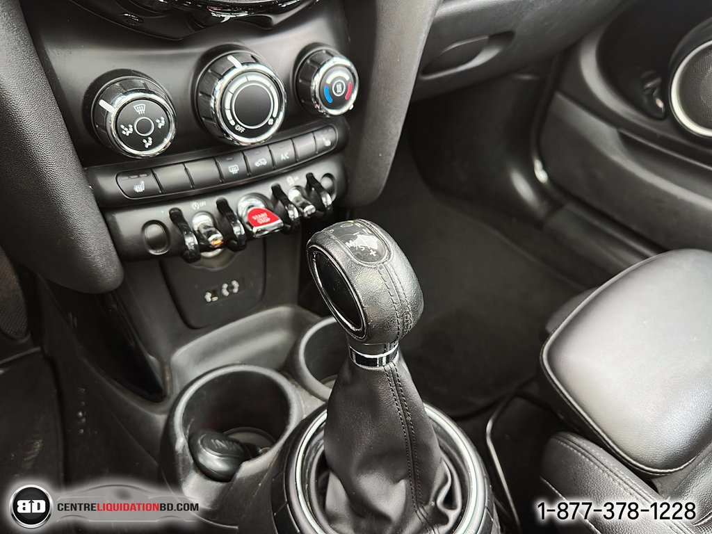 MINI Cooper Hardtop S 4 CYL 2.0L SUPERCHARGE 2014 à Granby, Québec - 19 - w1024h768px