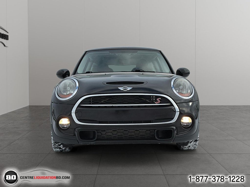 MINI Cooper Hardtop S 4 CYL 2.0L SUPERCHARGE 2014 à Granby, Québec - 2 - w1024h768px