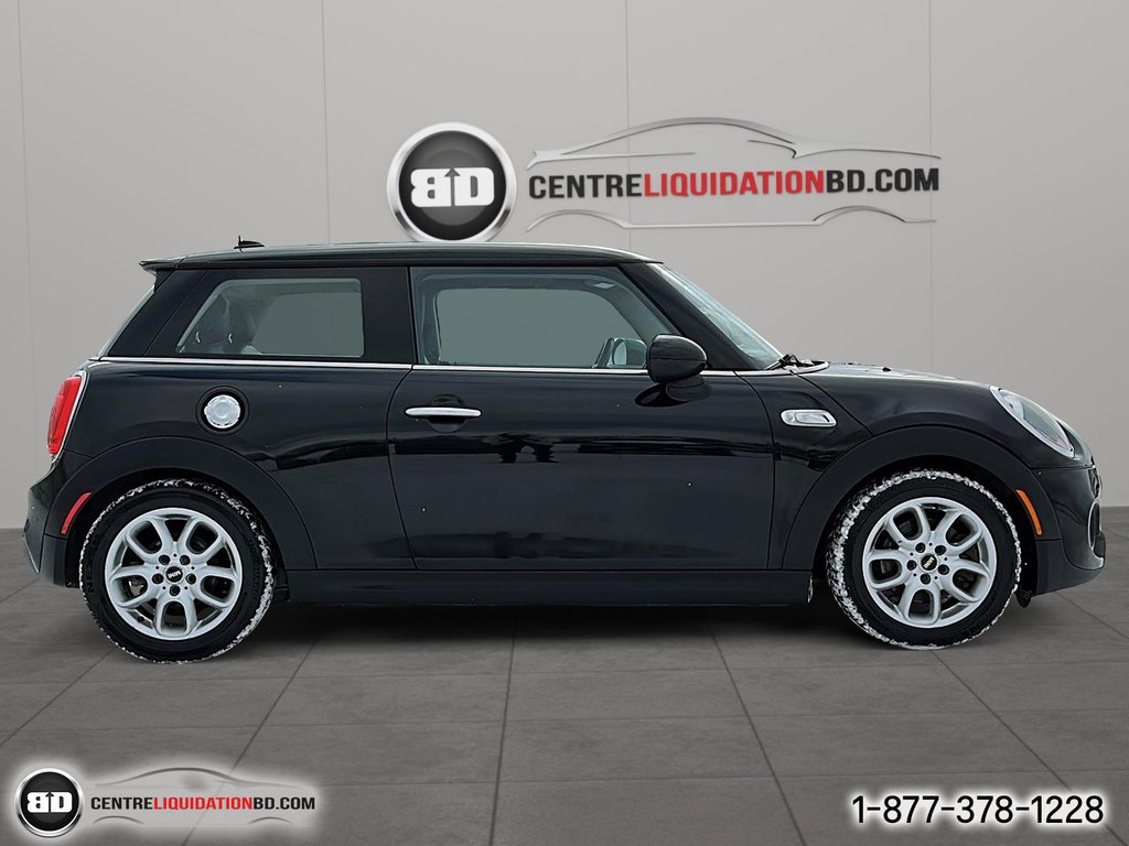 MINI Cooper Hardtop S 4 CYL 2.0L SUPERCHARGE 2014 à Granby, Québec - 4 - w1024h768px
