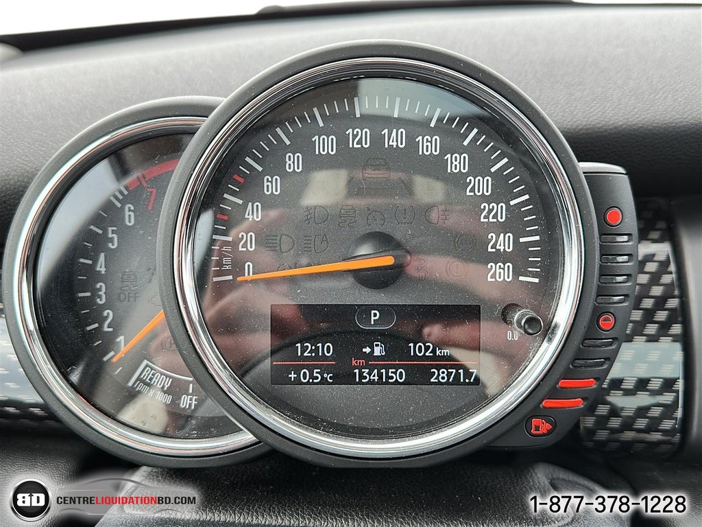 MINI Cooper Hardtop S 4 CYL 2.0L SUPERCHARGE 2014 à Granby, Québec - 17 - w1024h768px