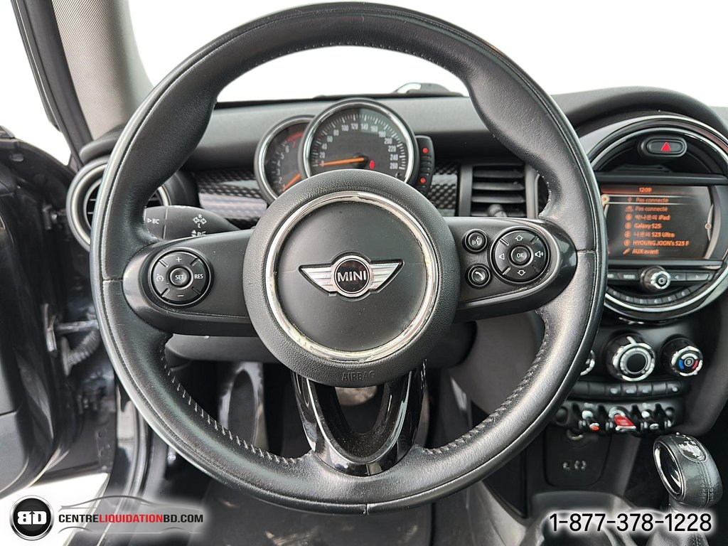 MINI Cooper Hardtop S 4 CYL 2.0L SUPERCHARGE 2014 à Granby, Québec - 16 - w1024h768px