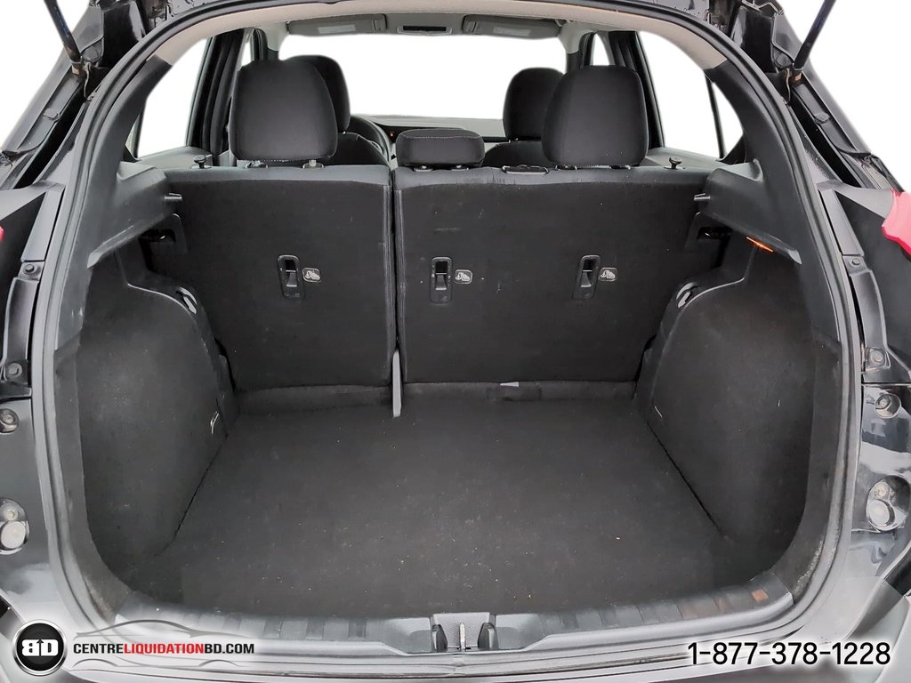 2019 Nissan Kicks S in Granby, Quebec - 11 - w1024h768px