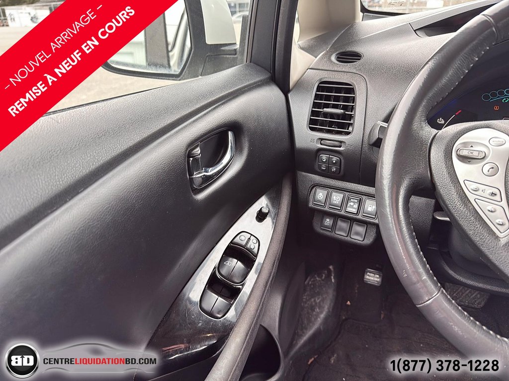 2016 Nissan LEAF SV in Granby, Quebec - 14 - w1024h768px