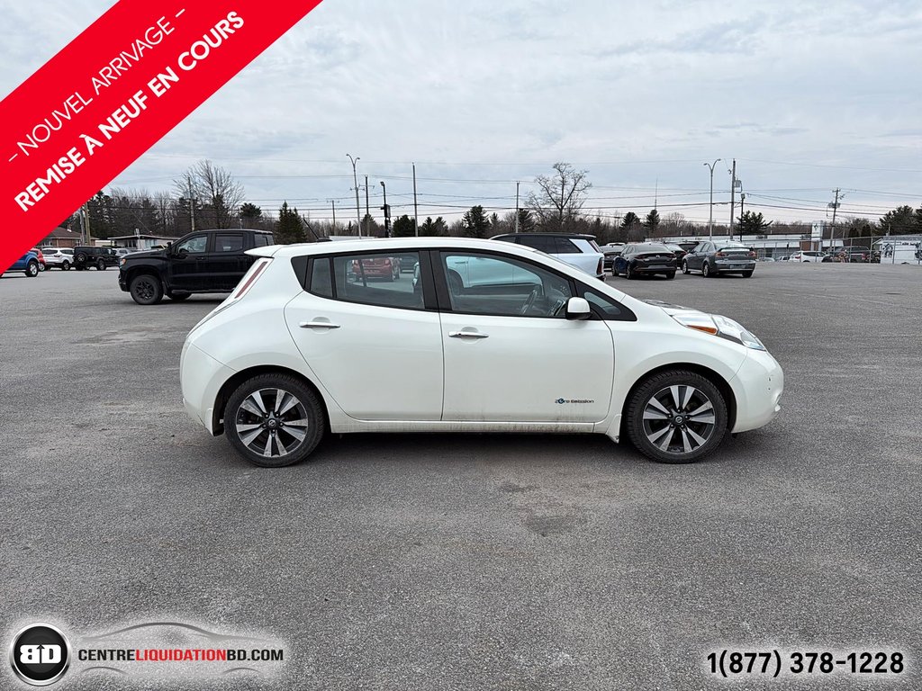 2016 Nissan LEAF SV in Granby, Quebec - 5 - w1024h768px