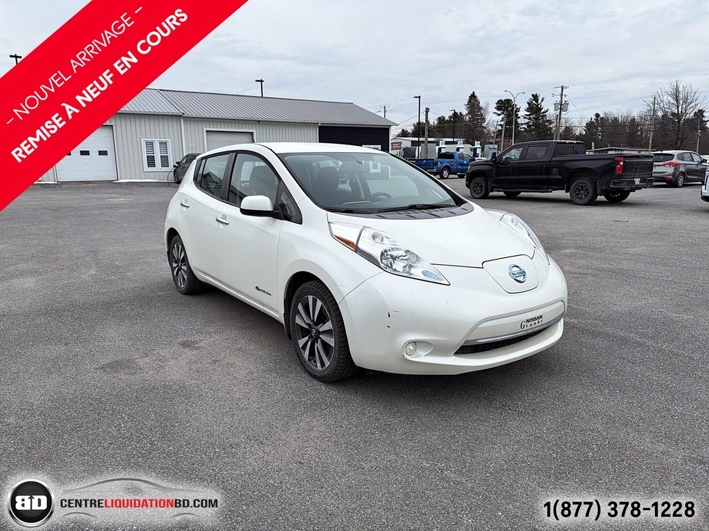 2016 Nissan LEAF SV in Granby, Quebec - 4 - w1024h768px