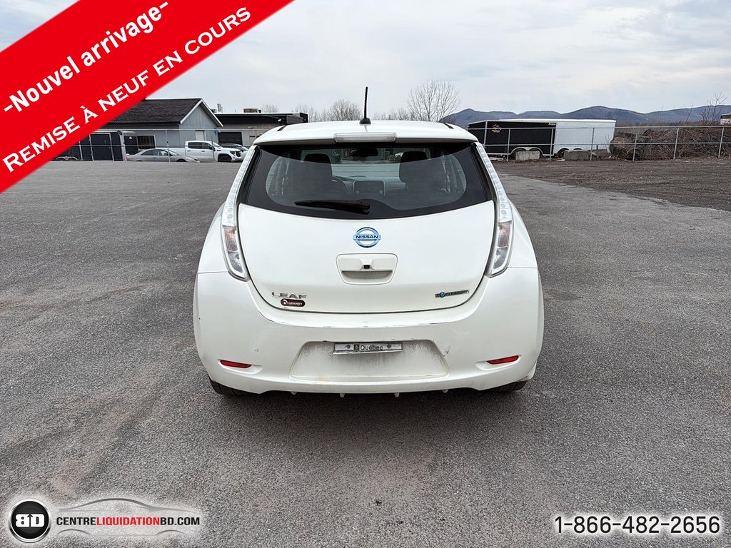 2016 Nissan LEAF SV in Granby, Quebec - 9 - w1024h768px