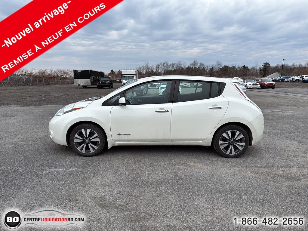 2016 Nissan LEAF SV in Granby, Quebec - 11 - w1024h768px