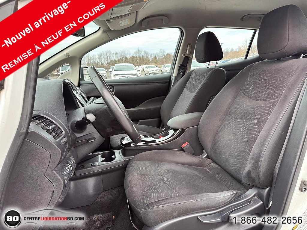 2016 Nissan LEAF SV in Granby, Quebec - 12 - w1024h768px