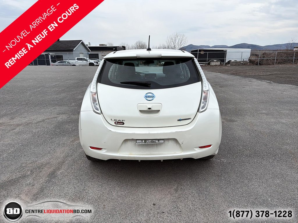 2016 Nissan LEAF SV in Granby, Quebec - 9 - w1024h768px