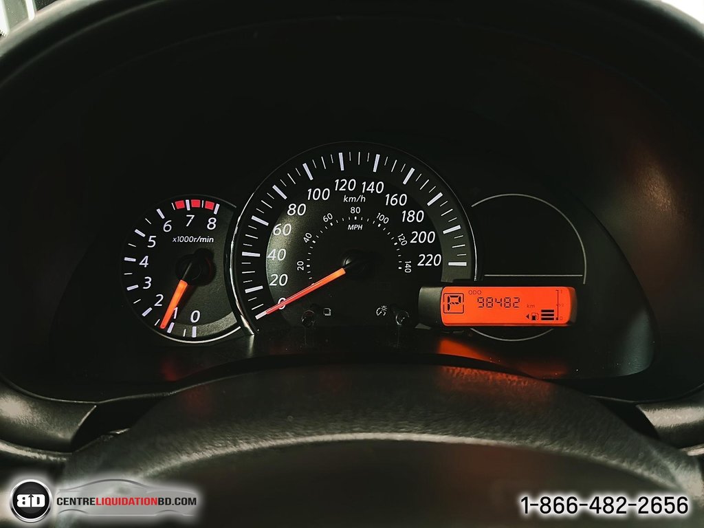 2015 Nissan Micra S HATCHBACK in Granby, Quebec - 16 - w1024h768px