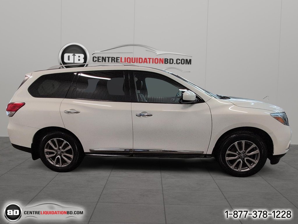2014 Nissan Pathfinder SV AWD V6 CUIR in Granby, Quebec - 4 - w1024h768px