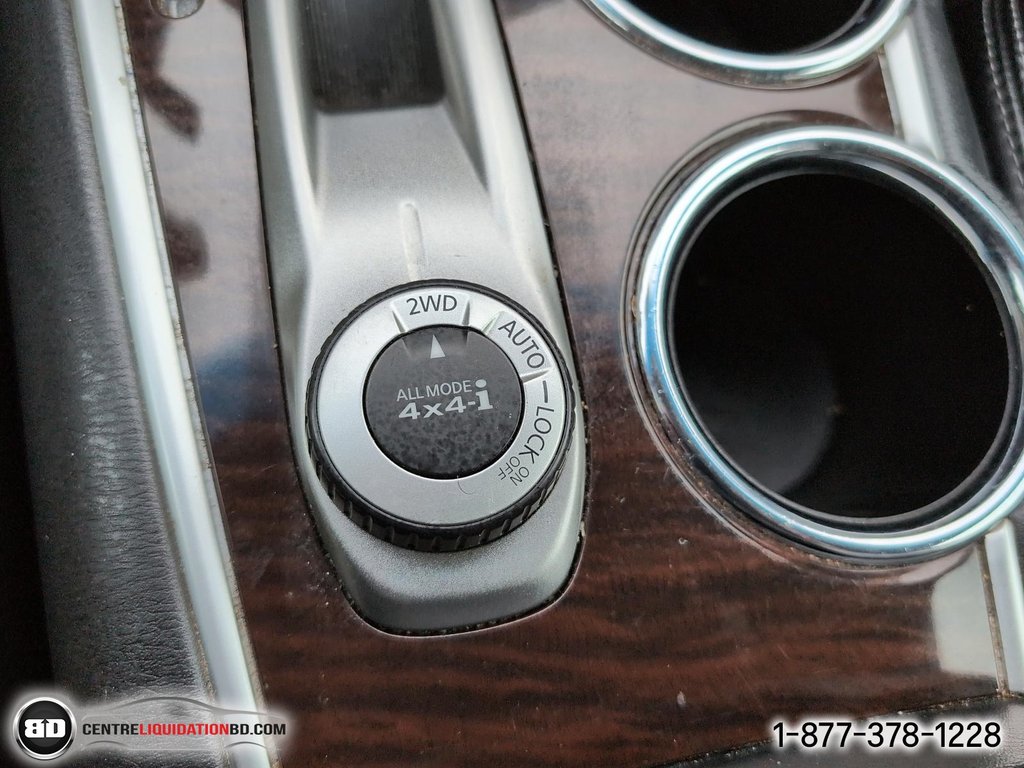2014 Nissan Pathfinder SV AWD V6 CUIR in Granby, Quebec - 21 - w1024h768px