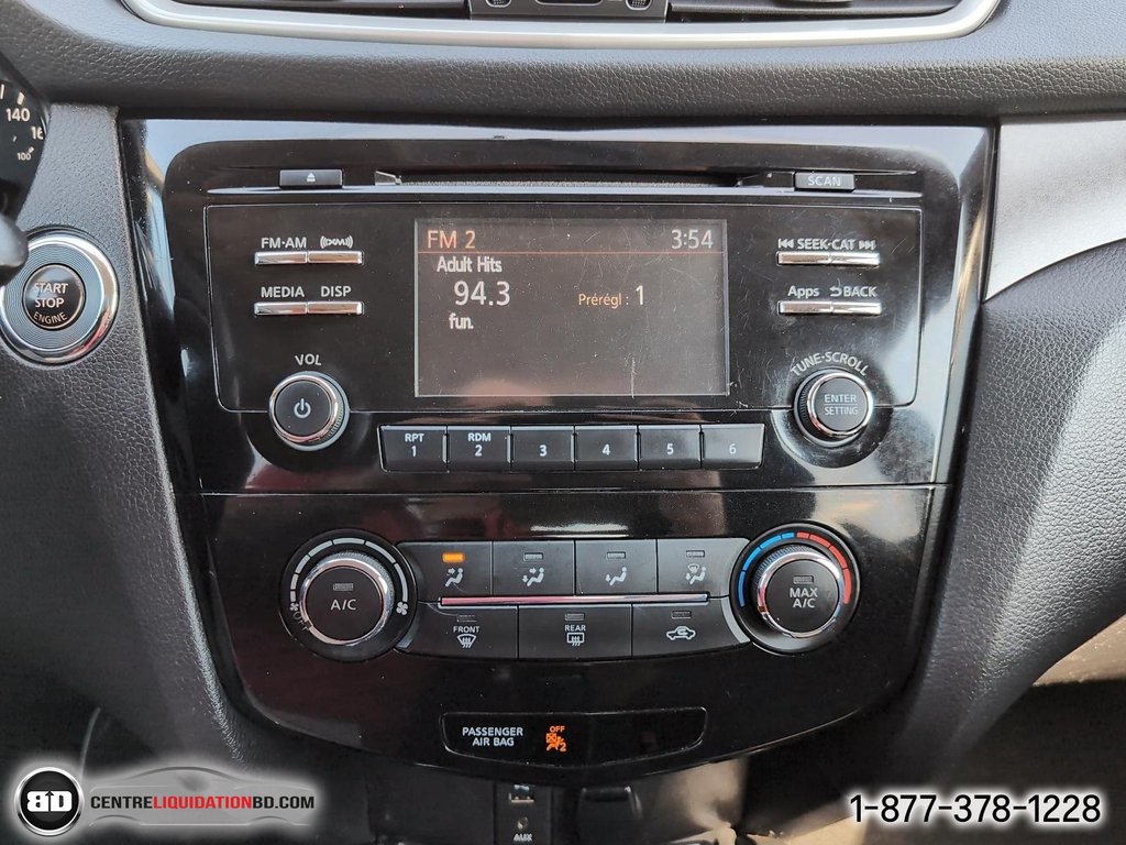 Nissan Rogue  2016 à Granby, Québec - 17 - w1024h768px